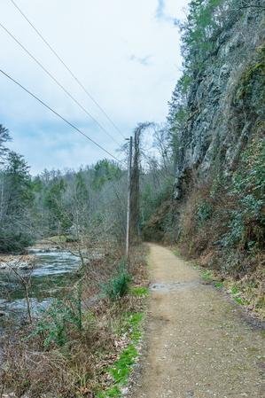 Start of the Laurel River Trail Start of the Laurel River Trail